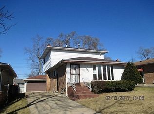 271 Hickory St, Chicago Heights, IL 60411