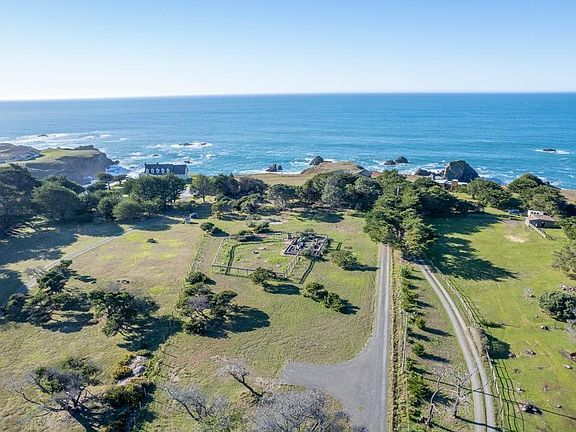4th image of 45370 Caspar Point Road