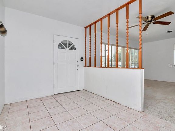 5th image of 4127R 22nd Ave N