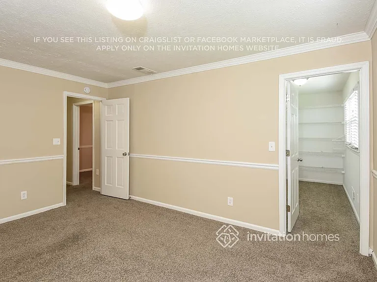 981 Flagg Way — Photo 14