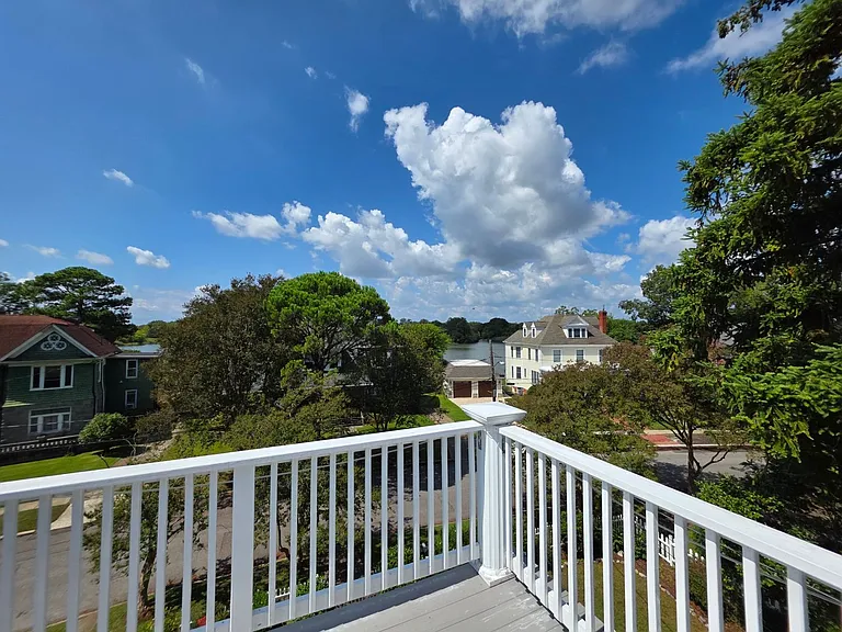 132 Orleans Cir #3 — Photo 24