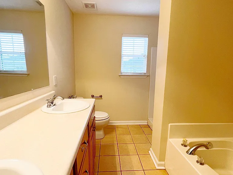 112 Marcelline Ct — Photo 7
