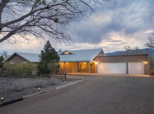 191 Santa Maria, Corrales, NM 87048