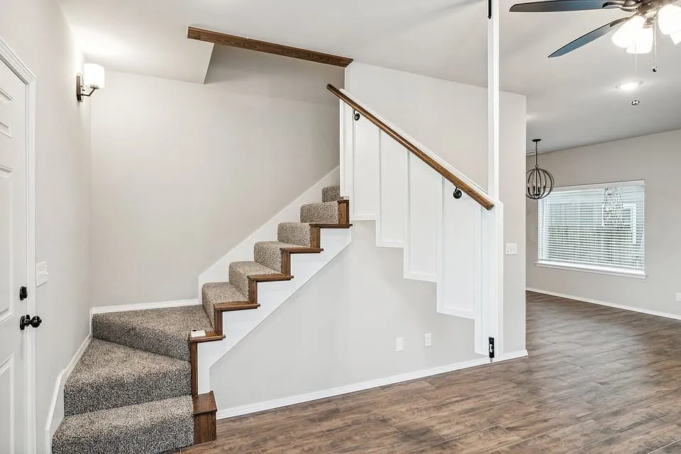 3 bed, 2.5 bath, 1200 sqft, $1,499 — Photo 4