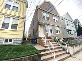 126 W 19th St APT 1, Bayonne, NJ 07002
