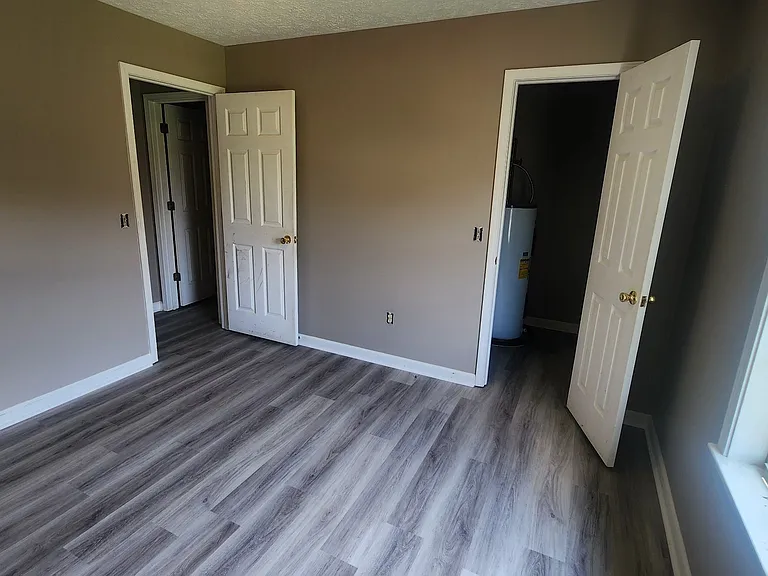 610 N Greenwood Ext — Photo 11