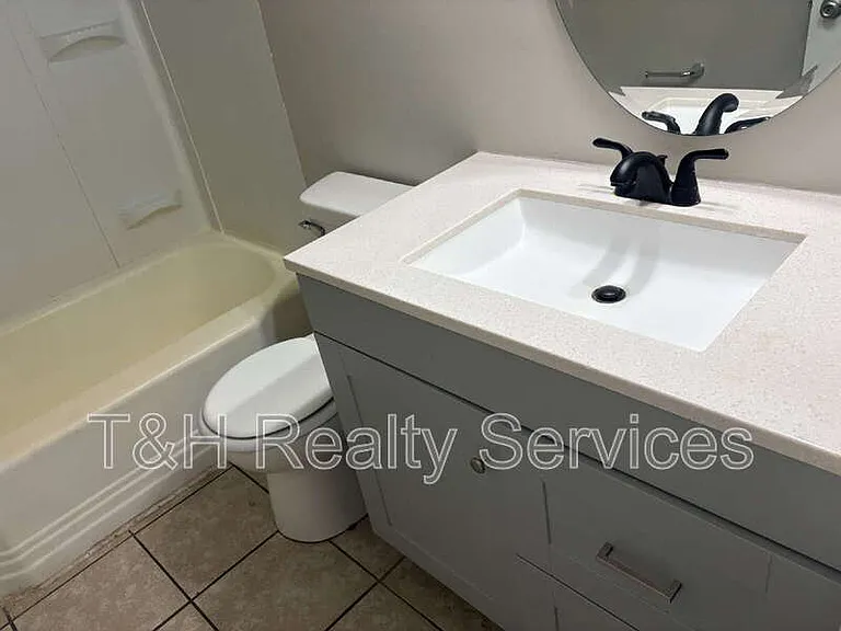 4303 Norwaldo Ave — Photo 17