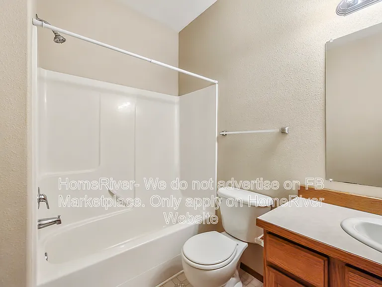 819 S Russell St — Photo 11