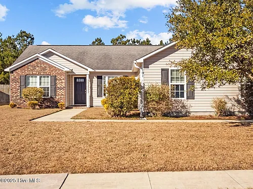 101 Berwick Ct Photo 1
