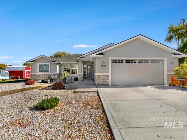 909 Milner St, Buhl, ID 83316