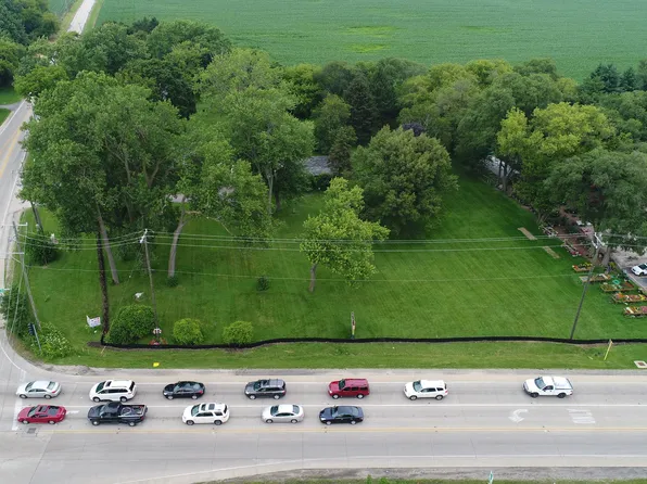 38W770 Us Highway 20 Hwy, Elgin, IL 60124