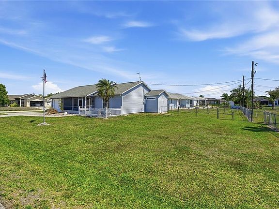 3rd image of 17179 Lee RD