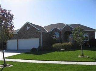 8021 Hunters Ridge Rd, Lincoln, NE 68516