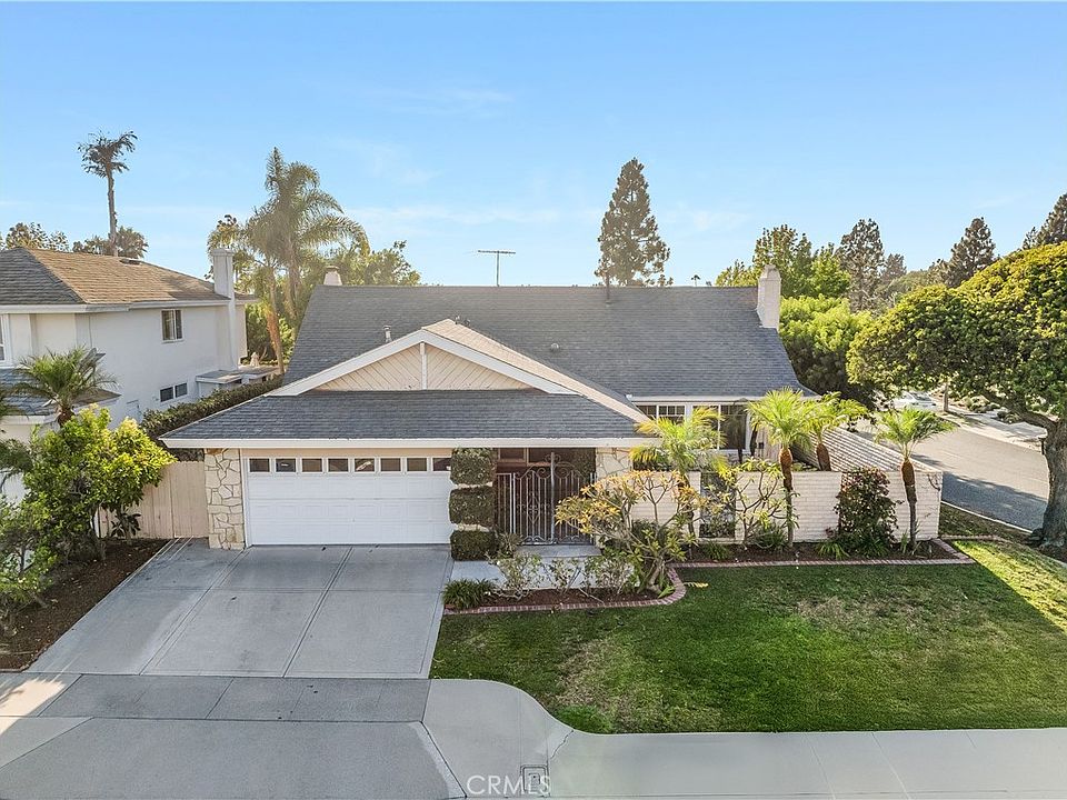 1st image of 2751 Canary Dr