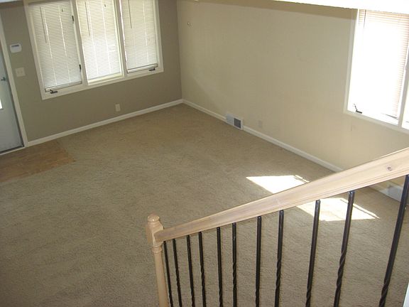 3rd image of 5101 Grover St #5633