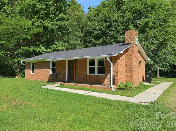 1108 Willoughby Rd, Monroe, NC 28110
