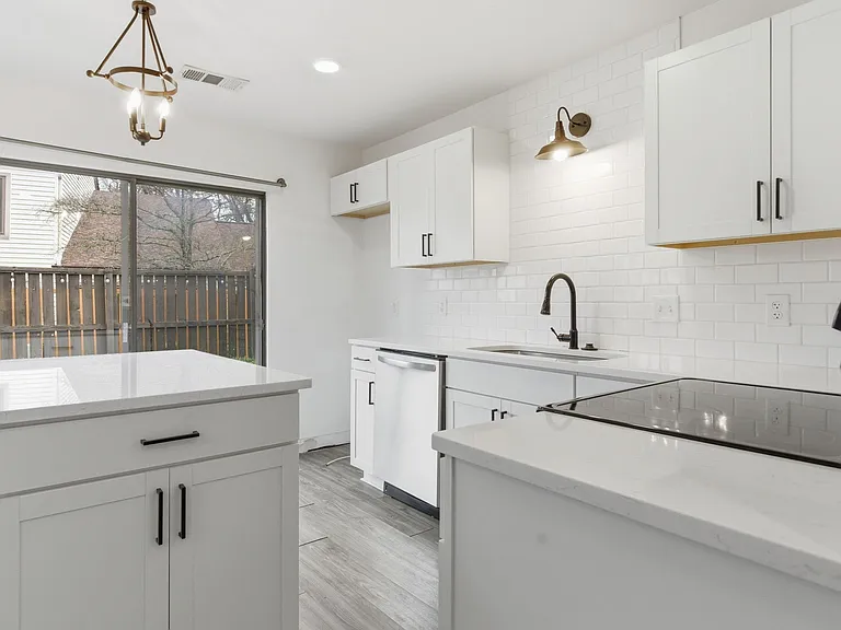 4858 Quail Run — Photo 4