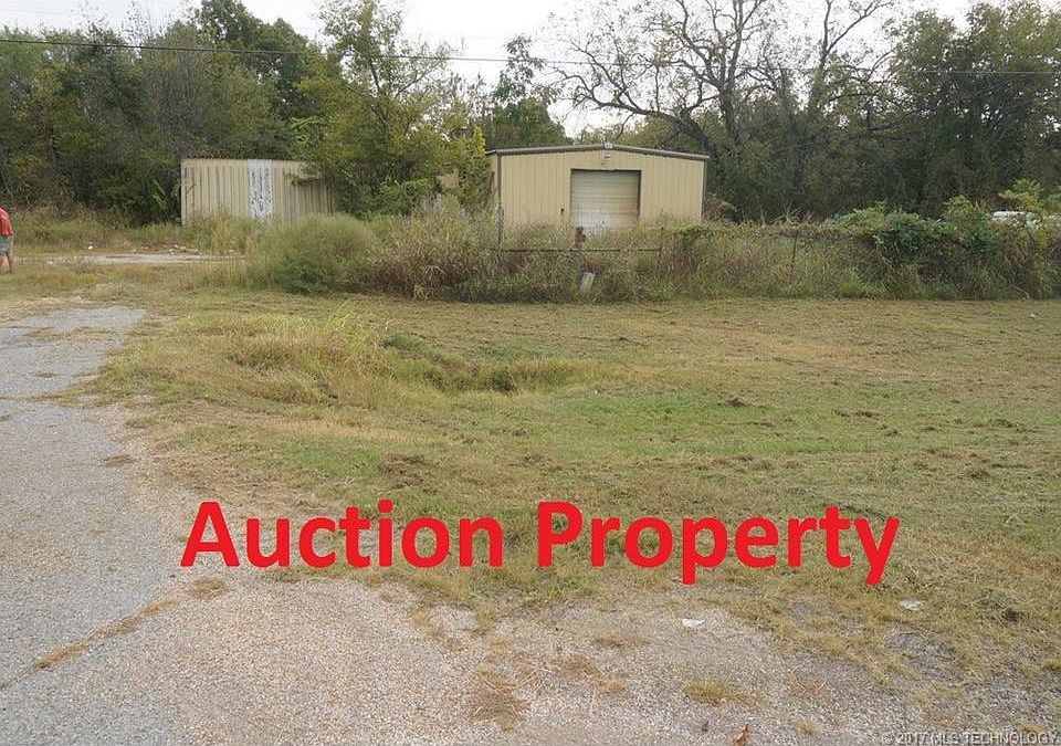 1st image of 410 N Owen Walters Blvd