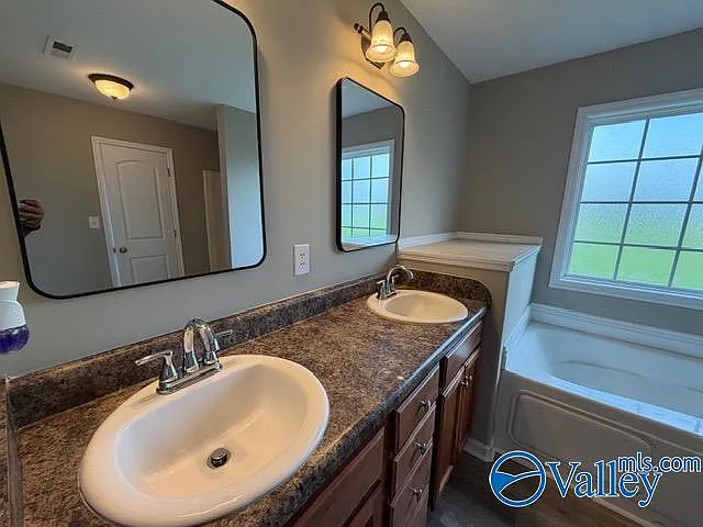 113 Sophia Dr — Photo 7