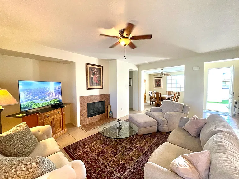 41527 Michelle Pl — Photo 7
