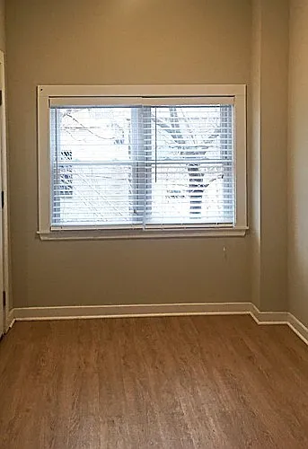 1429 Lexington — Photo 2