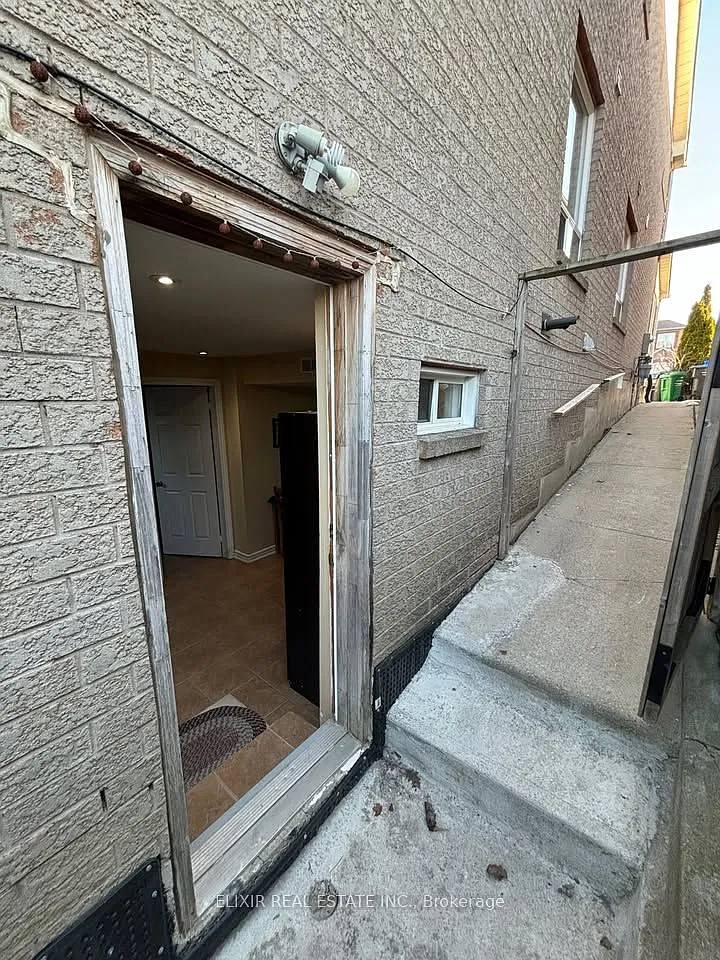 1 bed, $1,400 — Photo 2
