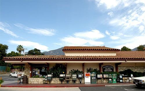 Convenient to Montecito Grocery