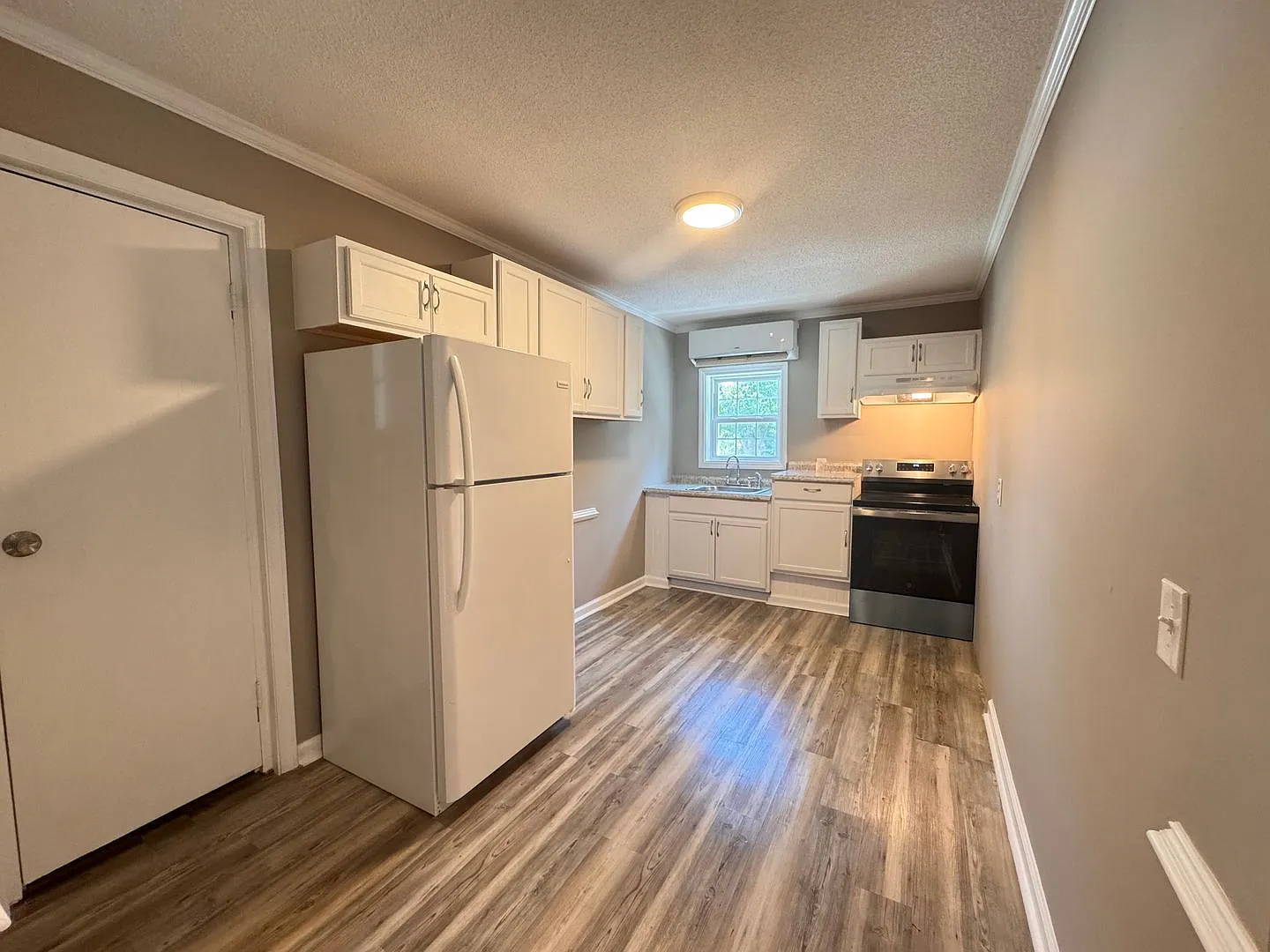 412 W. Atlantic Street — Photo 3