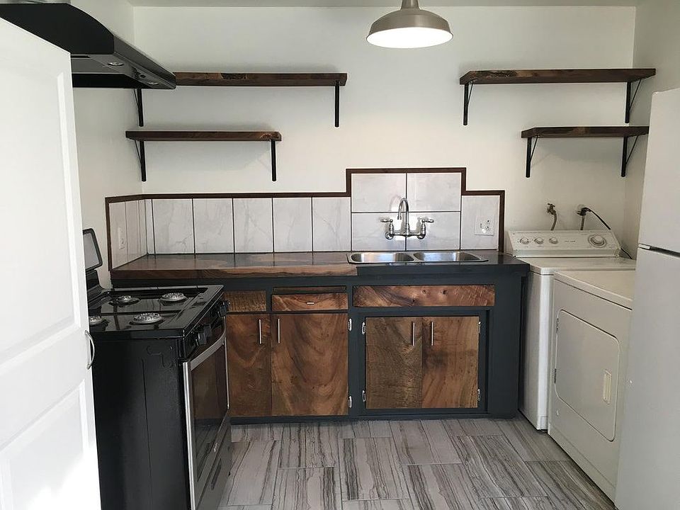 1st image of 4774 Wilson Ave