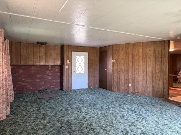 437-150 Us Highway 395, Doyle, CA 96109