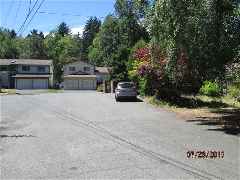 1st image of 1120 NE 150th Ct