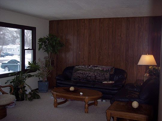 2nd image of 172 Wilson Ave E