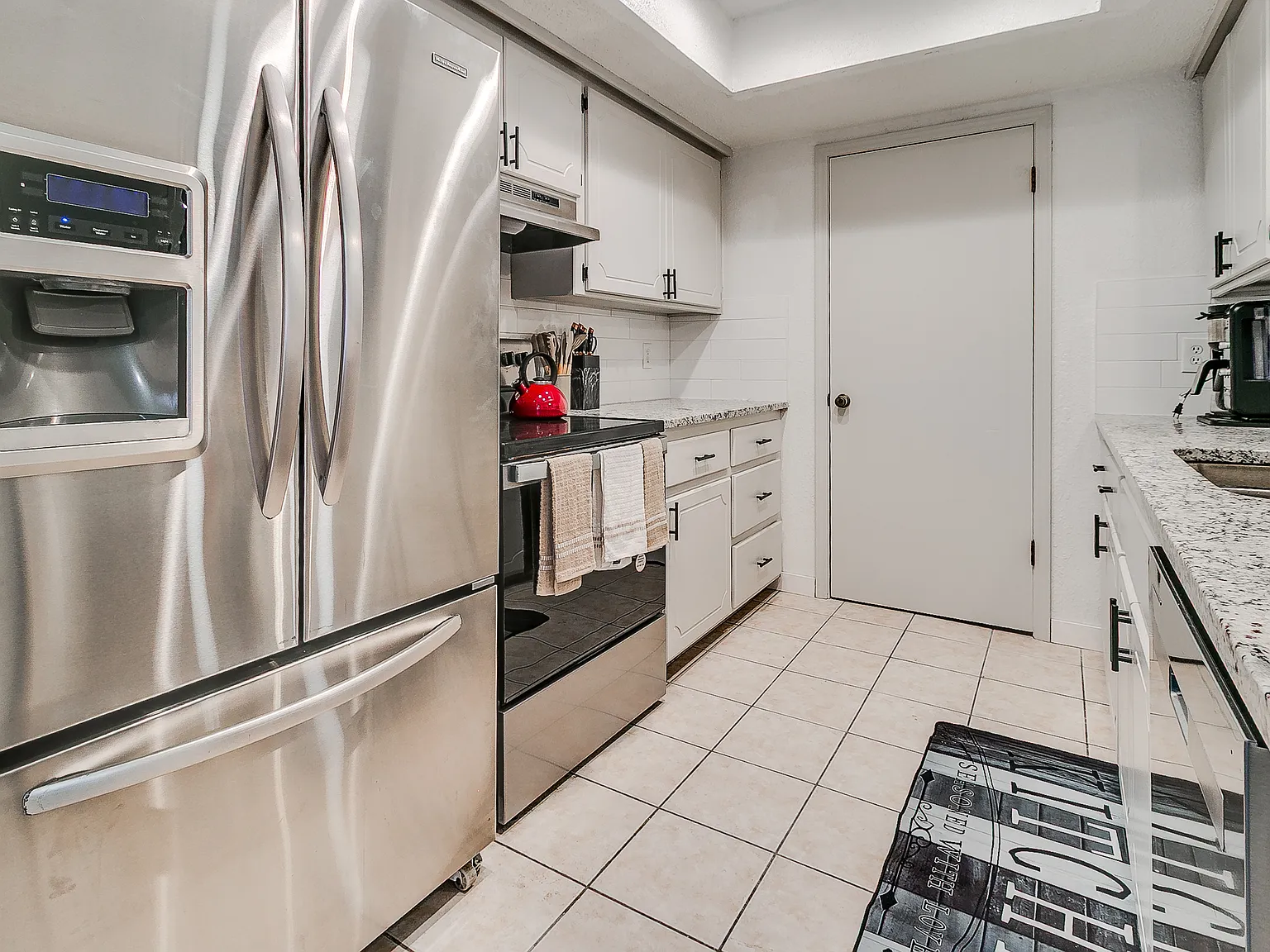 3 bed, 1254 sqft, $1,495 — Photo 4