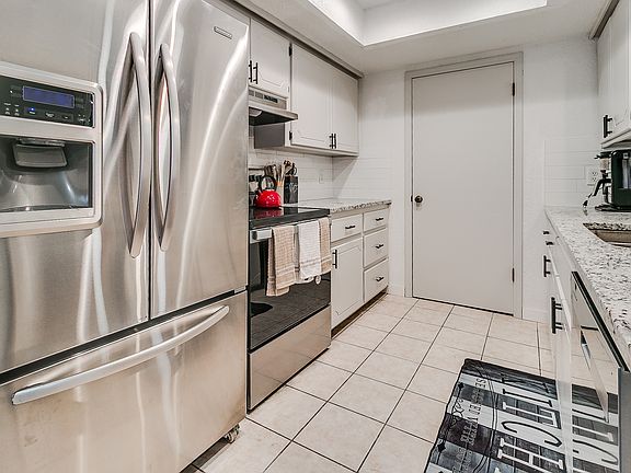 4th image of 1006 Andrew Dr