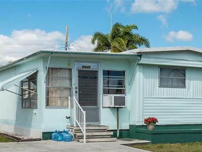 8949 Oak St, Boynton Beach, FL, 33436