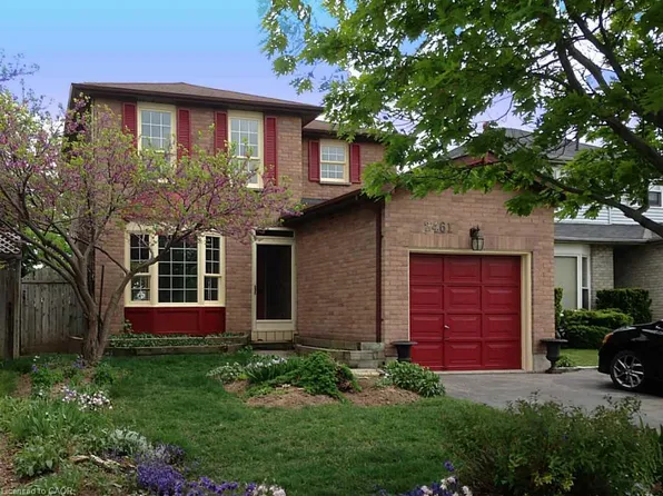 2461 Headon Forest Dr, Burlington, ON L7M 3L4