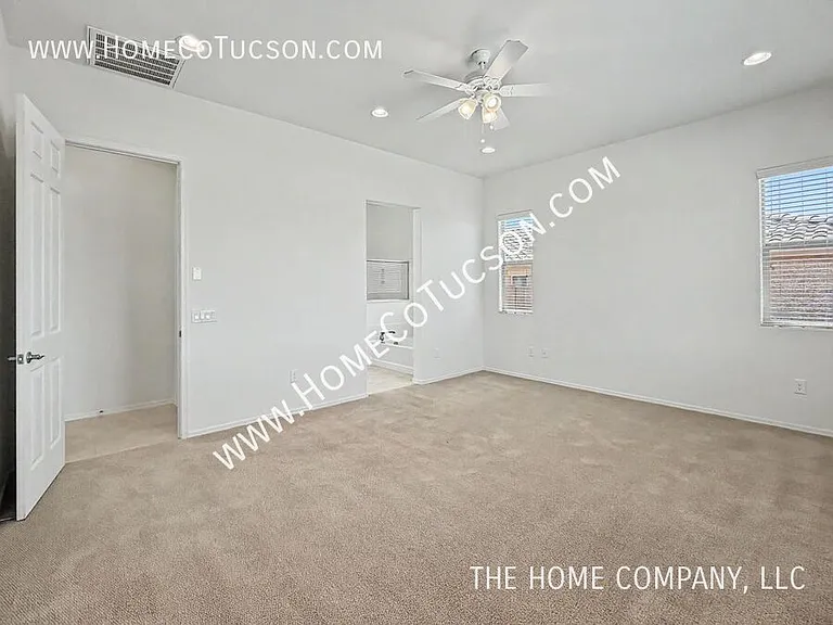 38628 S Running Roses Ln — Photo 13
