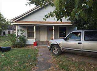 404 N 4th Ave, Marietta, OK 73448