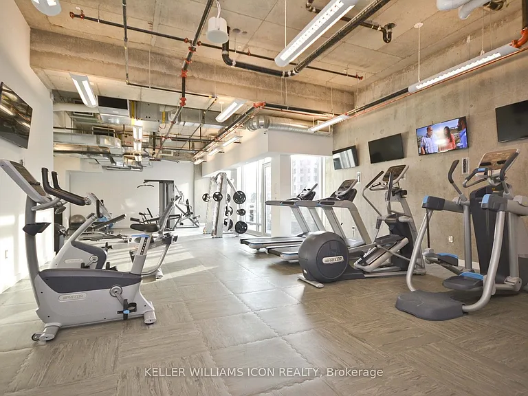 111 Champagne Ave S #511 — Photo 19