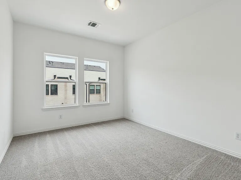1276 Daybreak Dr — Photo 26