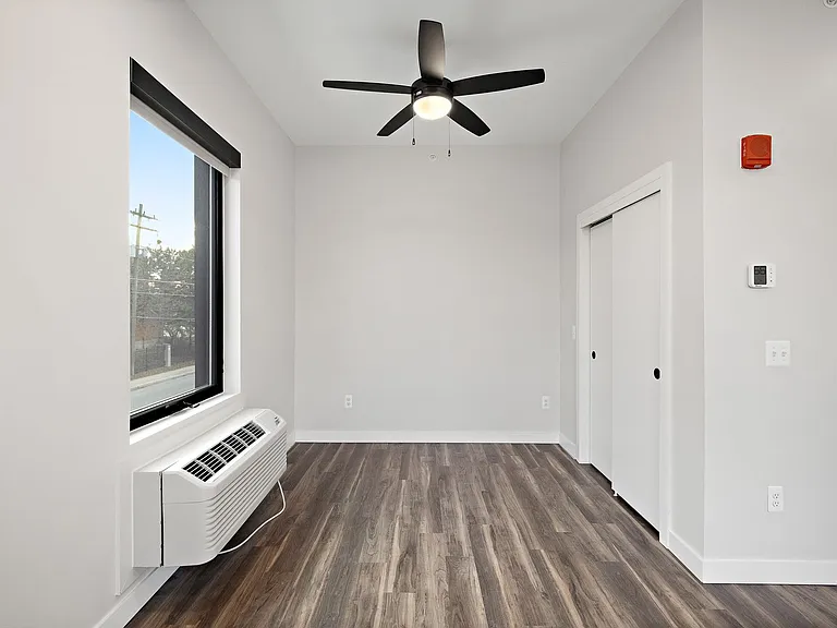 7631 E Lafayette St — Photo 58