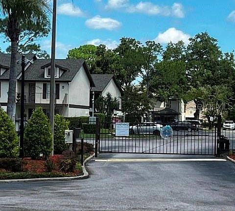 3rd image of 600 NORTHERN WAY #1108