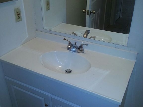 3rd image of 3494 Fox Hollow Dr