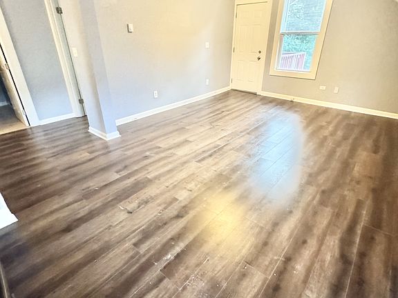 4th image of 113 W Boylston St APT 5