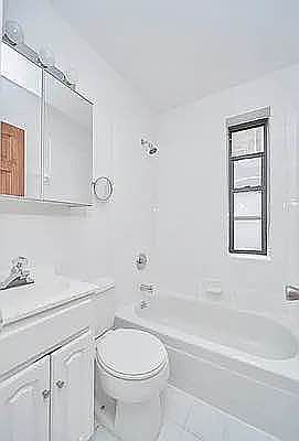 5th image of 280 Mulberry St APT 4A