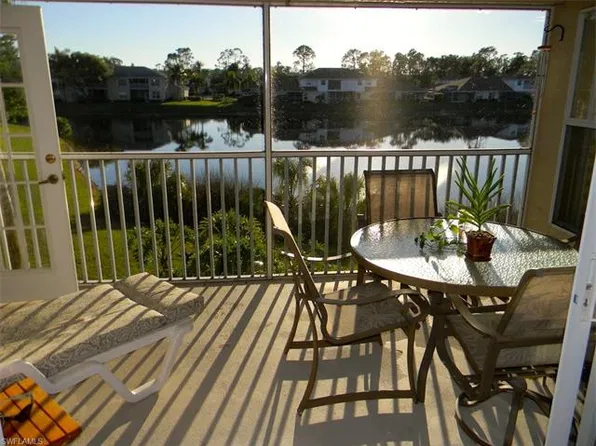 331 Dover Pl APT 201, Naples, FL 34104