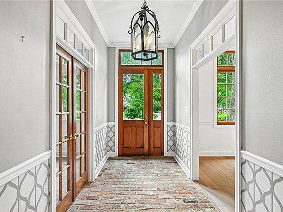 3rd image of 48 Audubon Lake Dr
