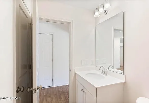 851 Pine Needle Rd — Photo 18