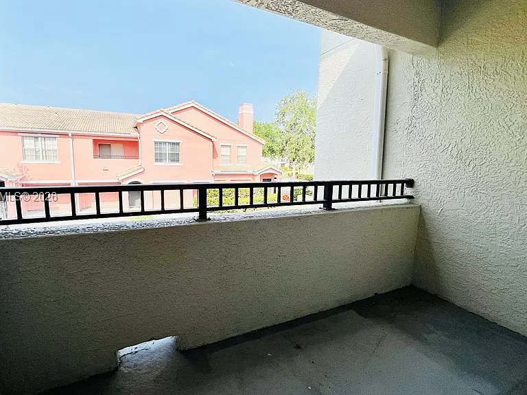 116 SW Peacock Blvd #9-206 — Photo 14
