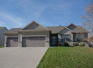 2350 Newcastle Rd, Marion, IA 52302